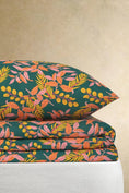 Load image into Gallery viewer, Floral Bed Sheet Set – Premium Cotton Blend