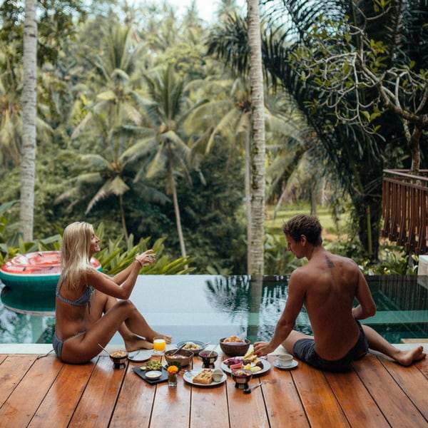 Natural Escapes for Lovers!